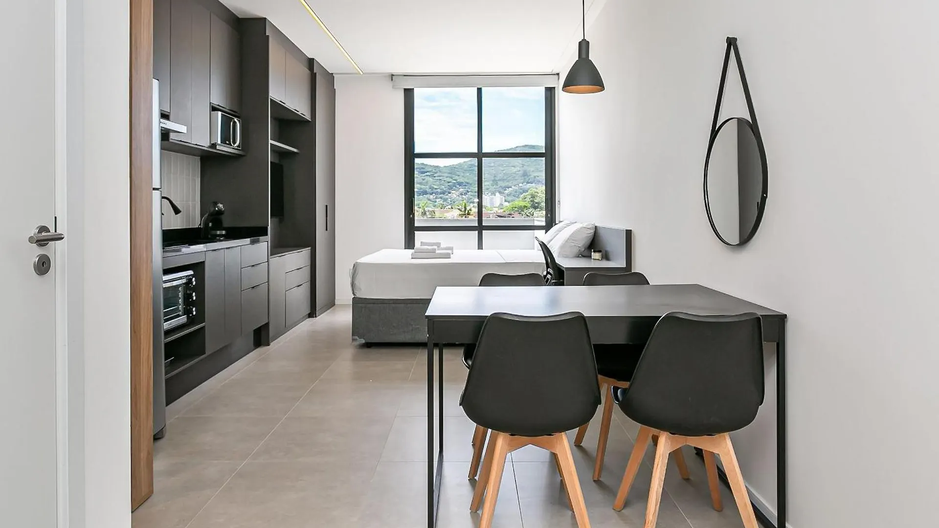 Apartment Wi-Fi 300Mb | Foodhall | Estacao Santa Monica Florianopolis
