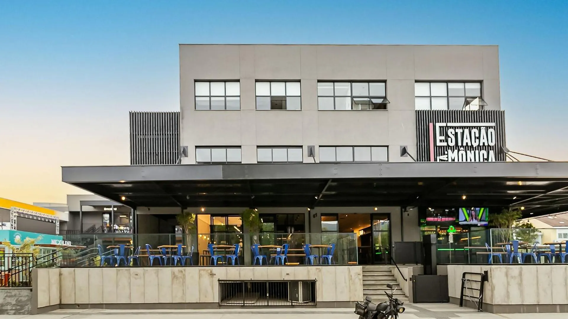 Apartment Wi-Fi 300Mb | Foodhall | Estacao Santa Monica Florianopolis Brazil